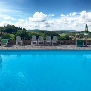 piscina podere monti